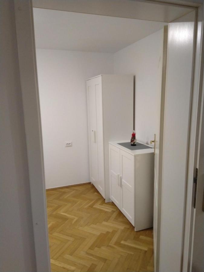 Apartament Zielona Wierzba Blisko Sky Tower Leilighet Wrocław Eksteriør bilde